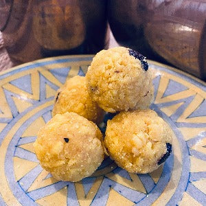 Laddus - 250 gms ( can break in transit ) - PRE ORDER FOR DEEPAVALI