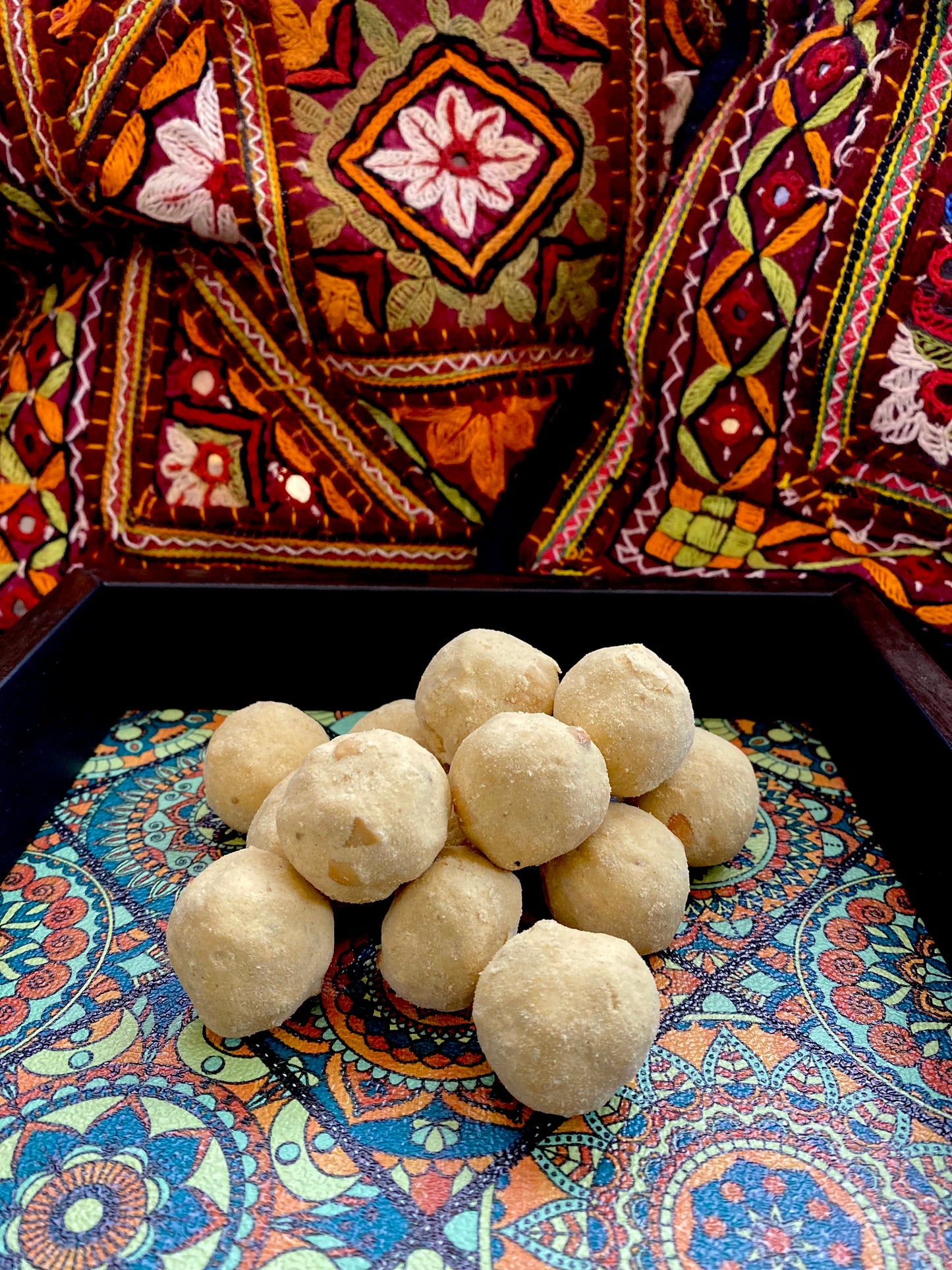 Maa Laddu - 200 gms - fragile - READY TO SHIP